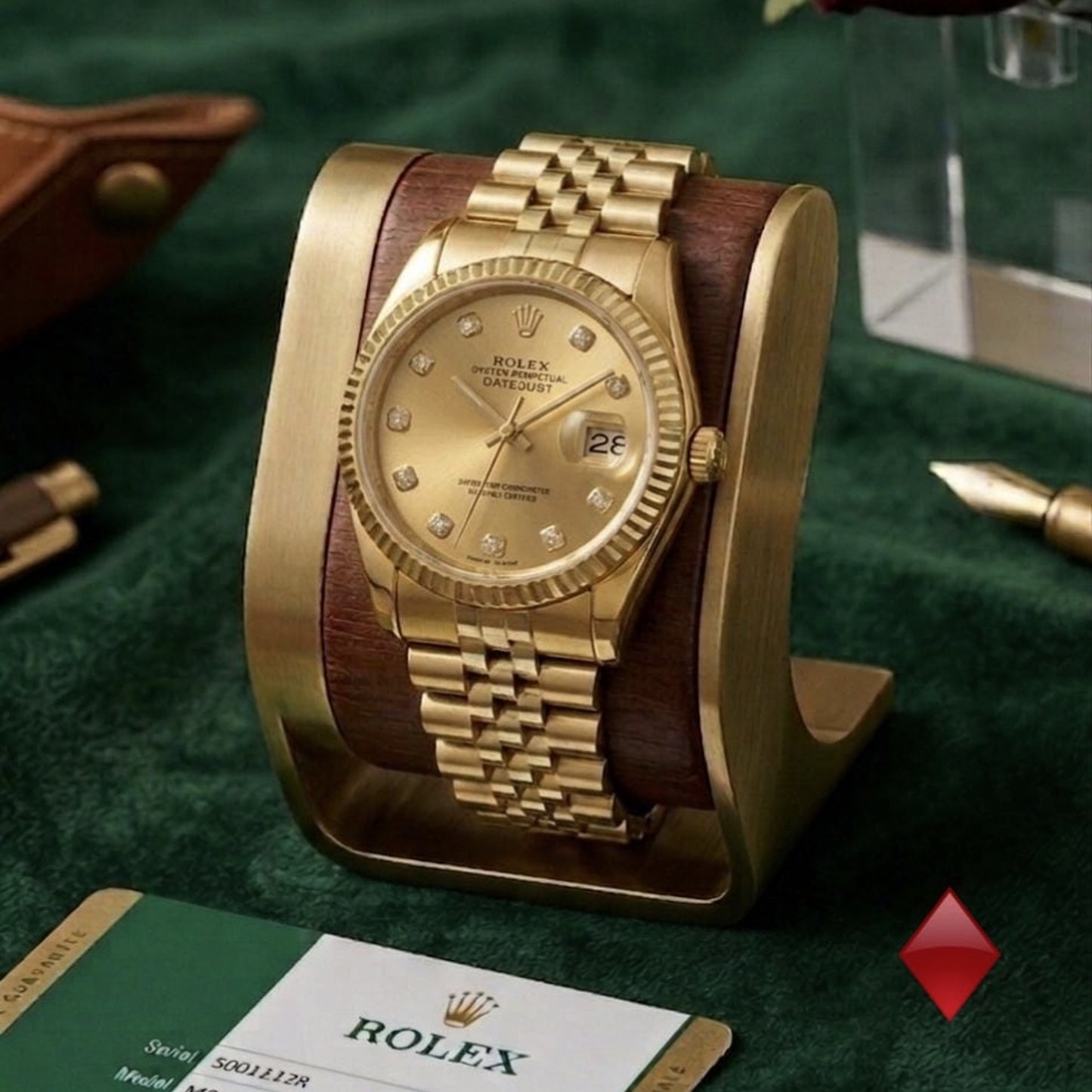 Full Gold Luxury Watch Champagne Dial Edition | Mirror Glam Pakistan